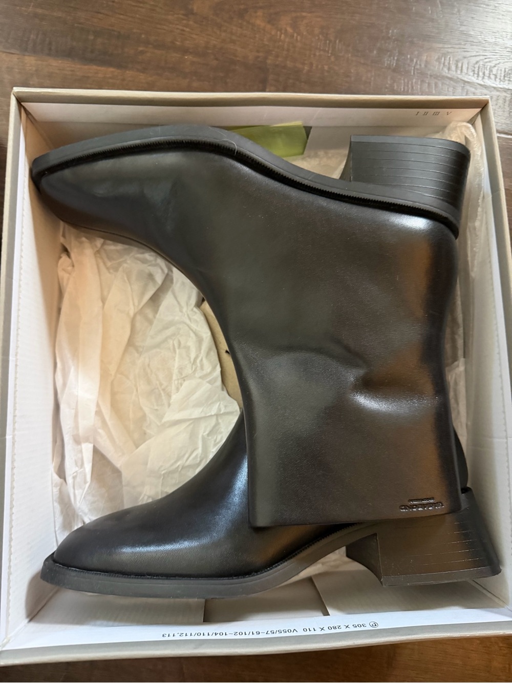 NWT Vagabond Black Leather Ankle Boots